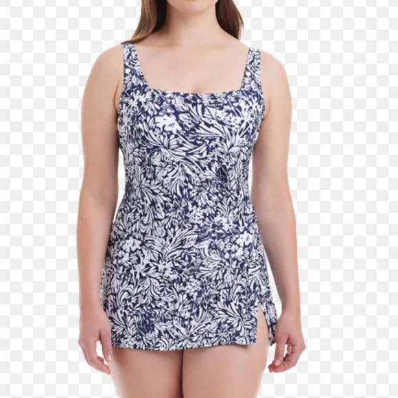 New beyond control white black pattern swimsuit one piece XXL tummy control - Picture 1 of 4